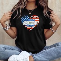 Salvadoran American Heart Graphic T-Shirt